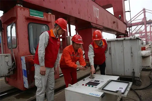 沿长江看岸电④：电靓洞庭 水清岸绿2.jpg