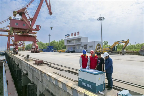 沿长江看岸电⑤：船e行 两岸绿2.jpg